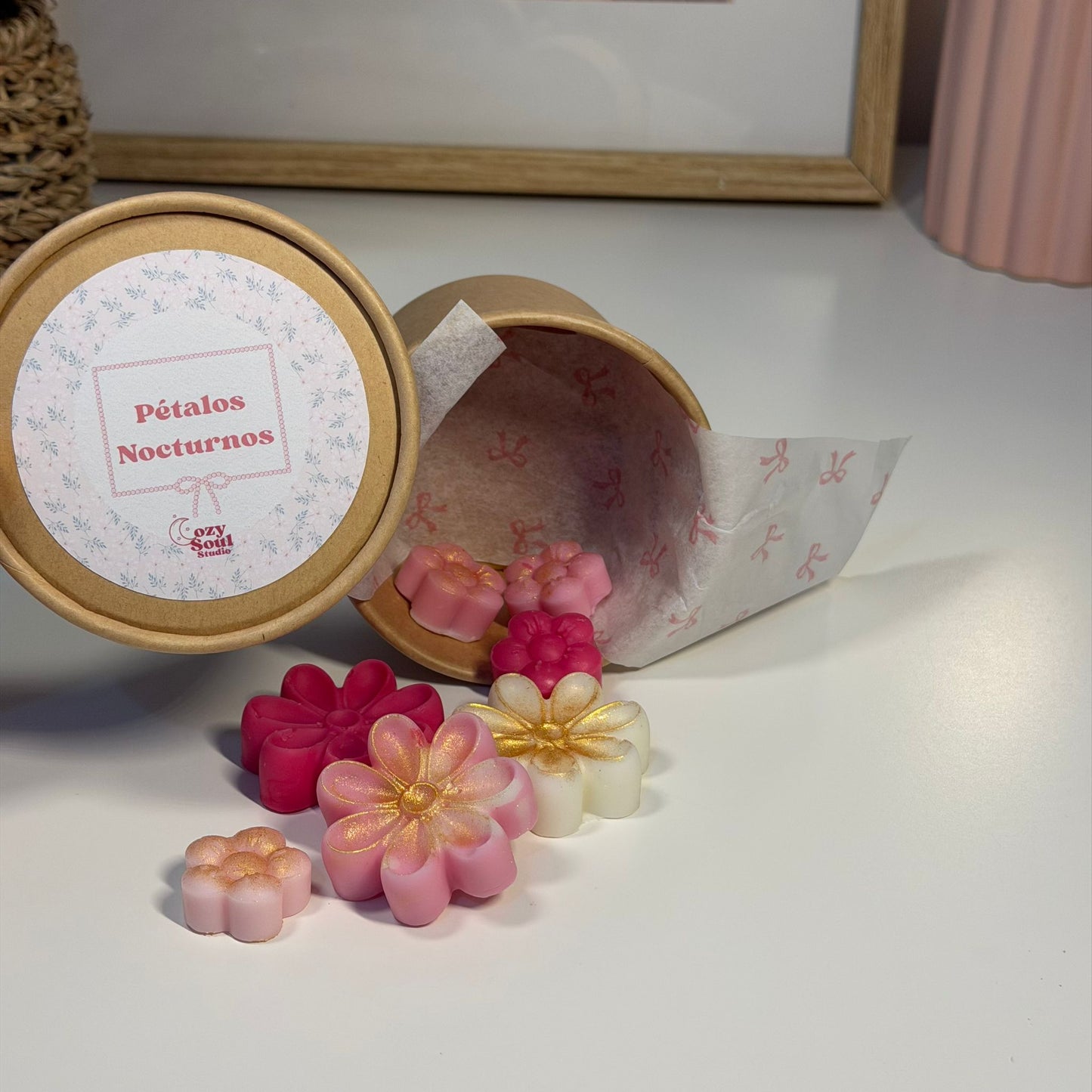 Colección 🩷Entre Páginas📖 completa + vela regalo